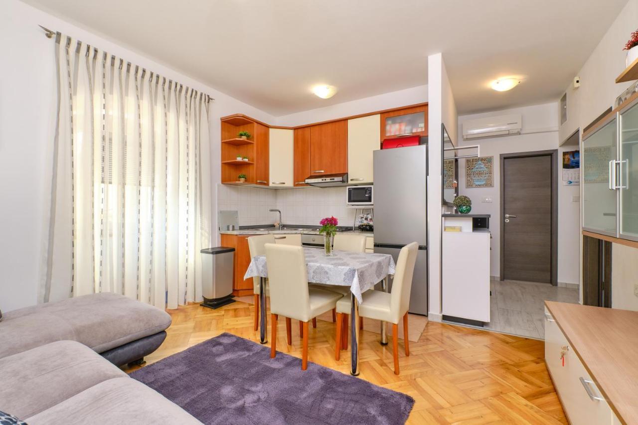 Apartamento Snjezana Mali Lošinj Exterior foto