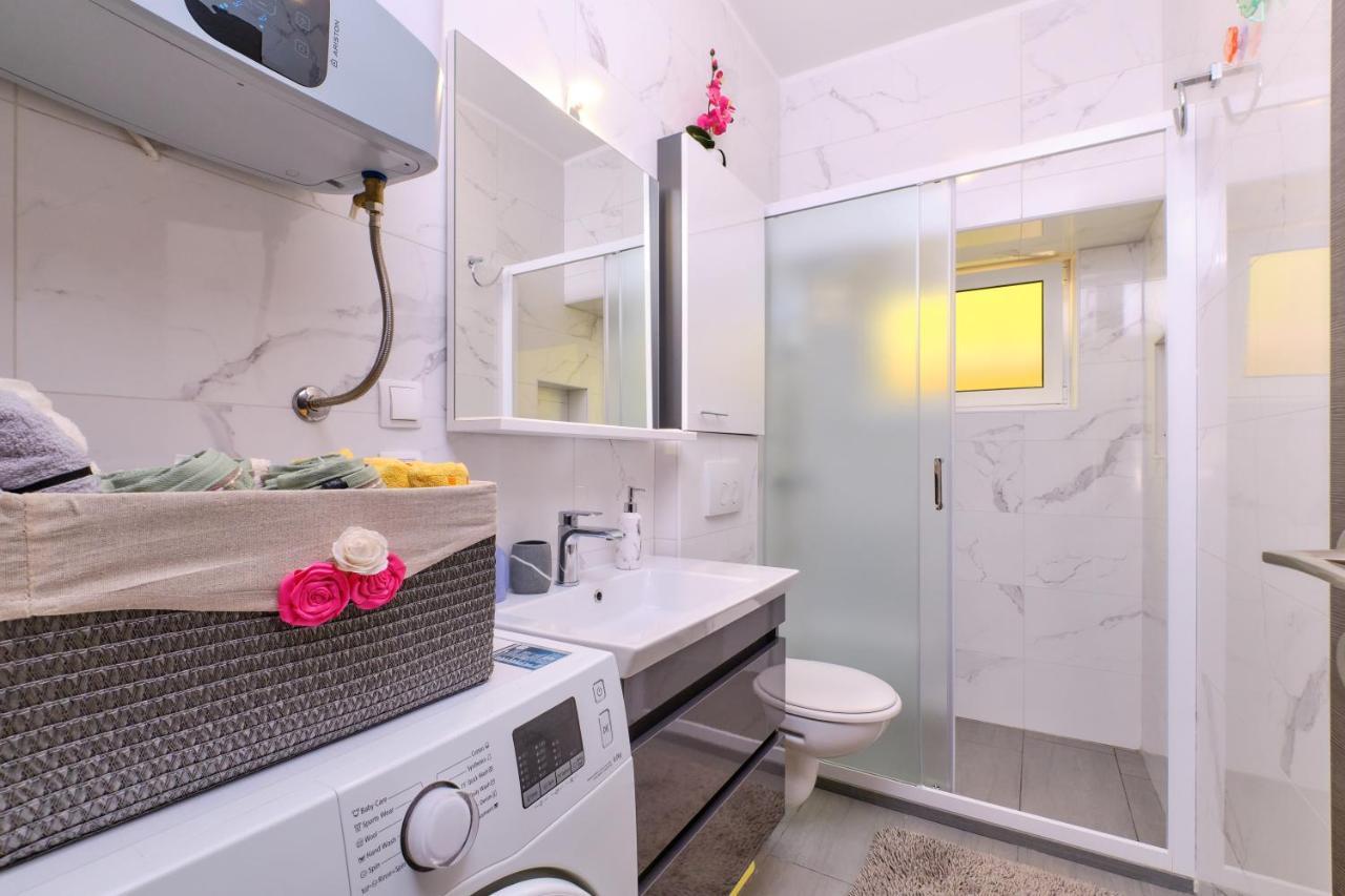Apartamento Snjezana Mali Lošinj Exterior foto